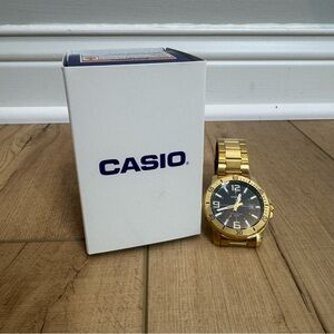 Casio 3 Hand Analog Watch Gold Date Stainless Steel Bracket MTP-VD01G-1BV